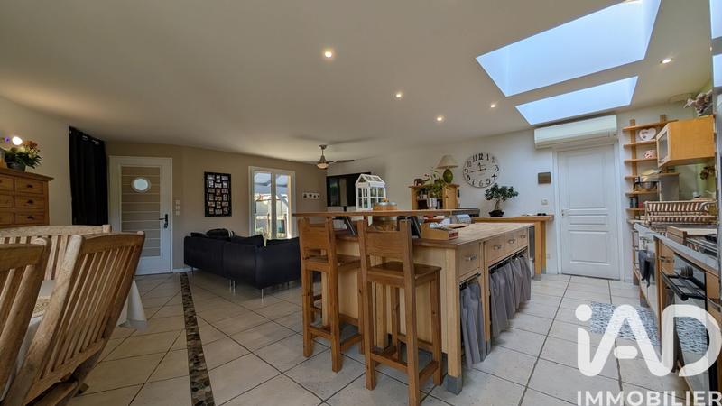 Maison - 98 m² - 4 pièces