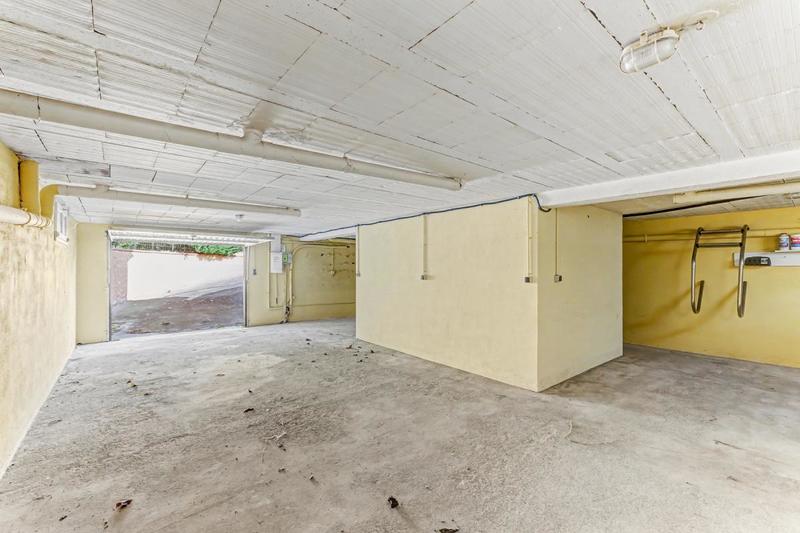 Maison - 199 m² - 6 pièces