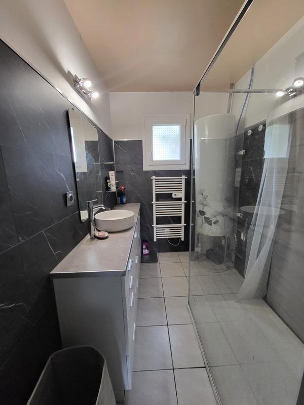 Maison - 120 m² - 8 pièces