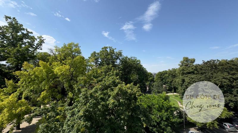 Demeure - 292 m² - 8 pièces