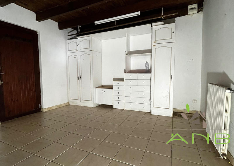 Maison - 265 m² - 7 pièces