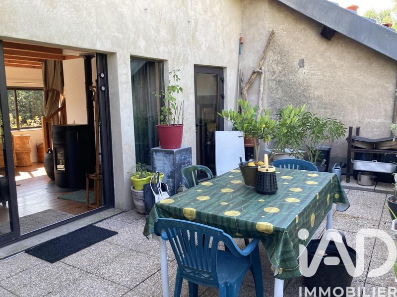 Maison - 425 m² - 11 pièces