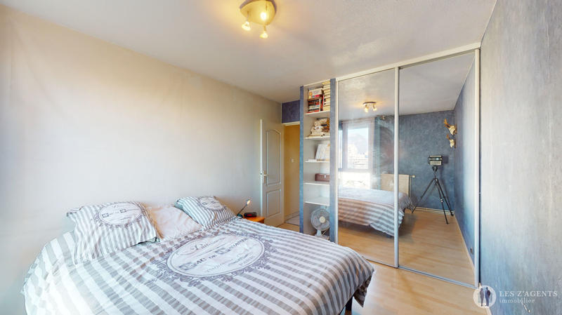 Appartement - 88 m² - 4 pièces