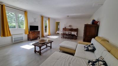 Maison - 90 m² - 3 pièces