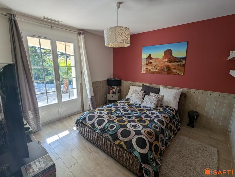 Maison - 327 m² - 7 pièces