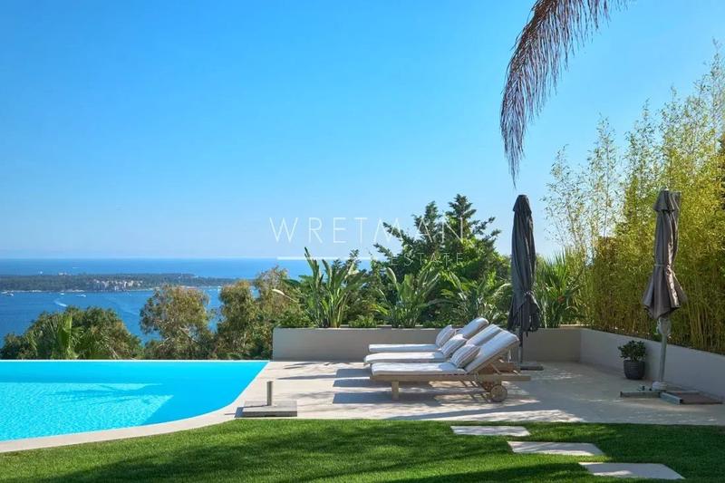 Villa - 291 m² - 7 pièces