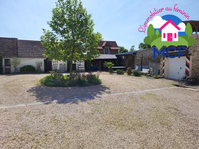 Maison ancienne - 175 m² - 6 pièces