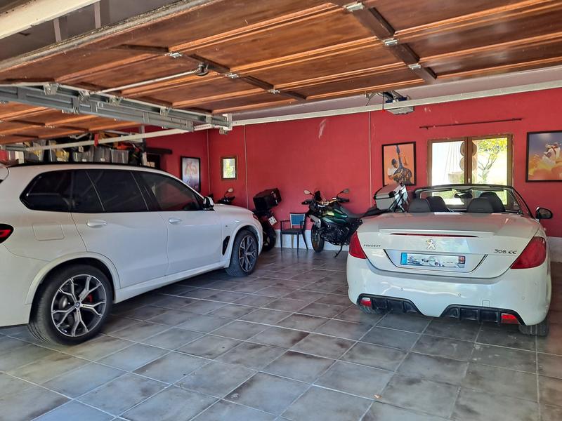 Maison - 297 m² - 7 pièces