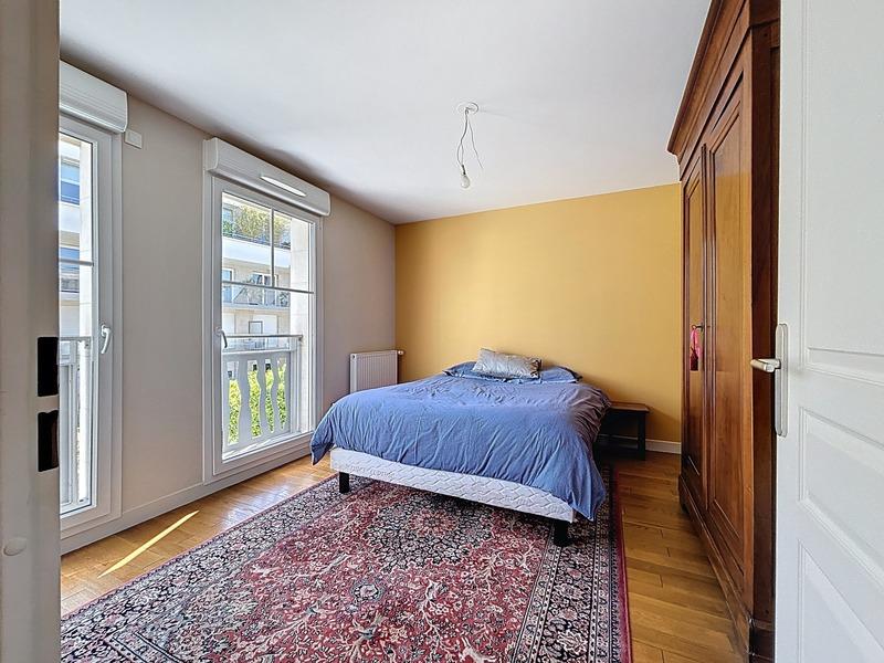 Maison de ville - 205 m² - 7 pièces