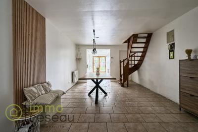 Maison - 90 m² - 4 pièces