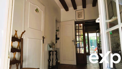 Maison - 182 m² - 7 pièces