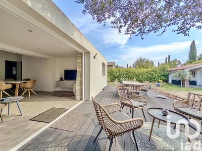 Maison - 104 m² - 4 pièces