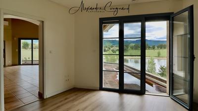 Villa - 145 m² - 4 pièces