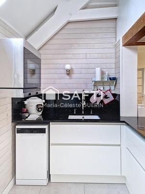 Maison - 180 m² - 6 pièces