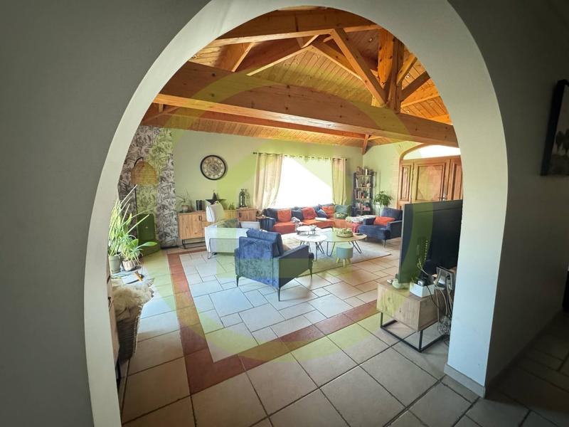 Maison - 156 m² - 6 pièces