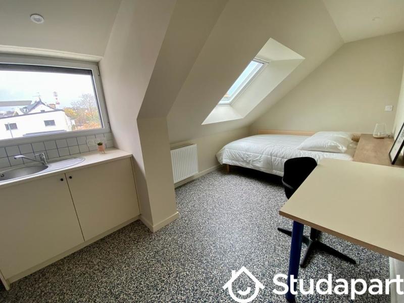 Chambre - 21 m² - 1 pièce