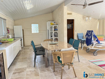 Maison - 248 m² - 7 pièces