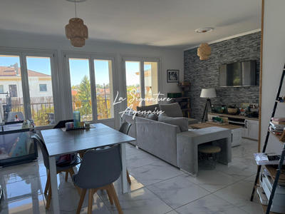 Appartement - 83 m² - 3 pièces