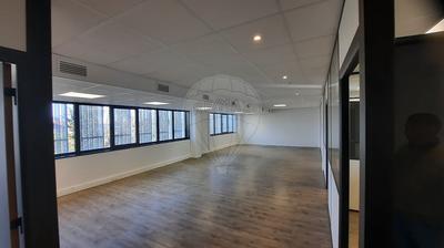 Bureau - 287 m² - 1 pièce