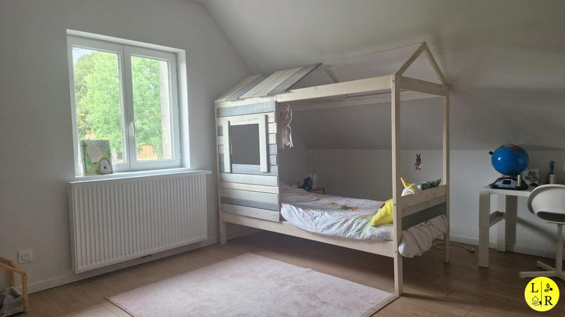 Maison - 130 m² - 8 pièces