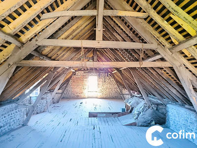 Maison ancienne - 220 m² - 8 pièces