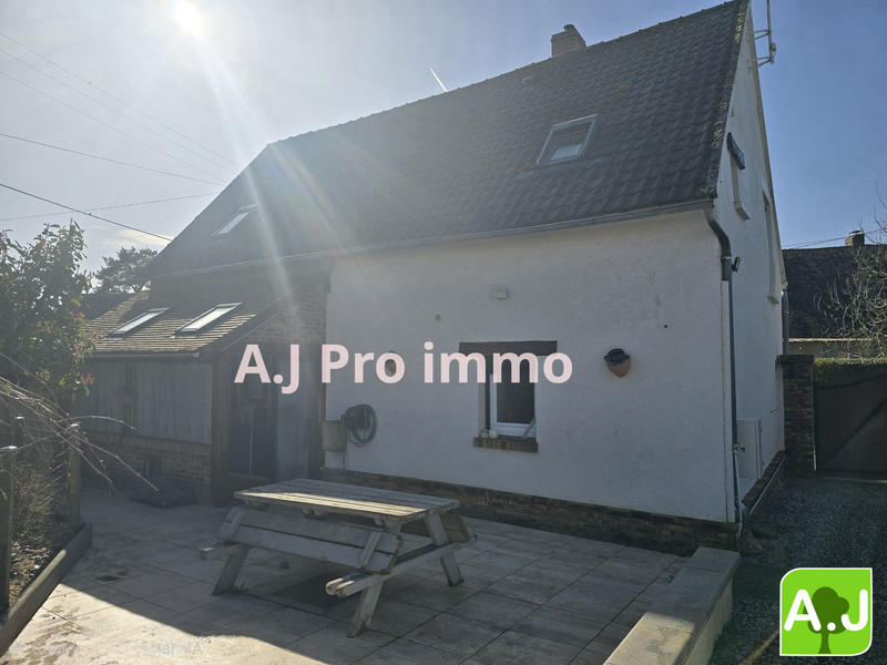 Maison - 107 m² - 6 pièces