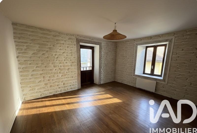 Appartement - 79 m² - 3 pièces