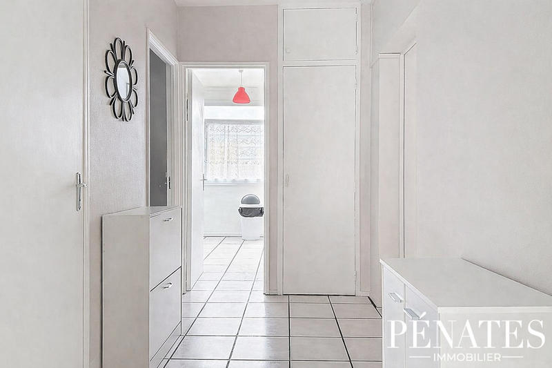 Appartement - 60 m² - 3 pièces