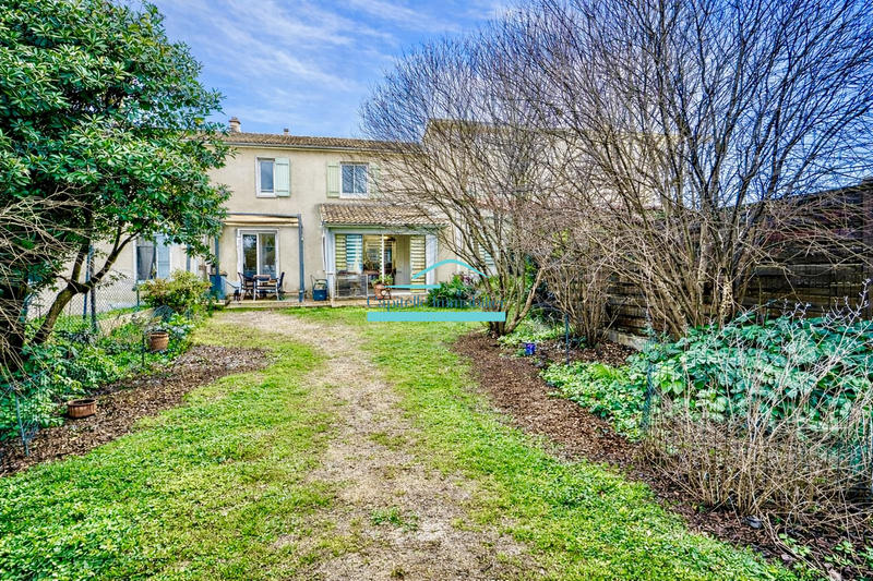 Villa - 93 m² - 4 pièces