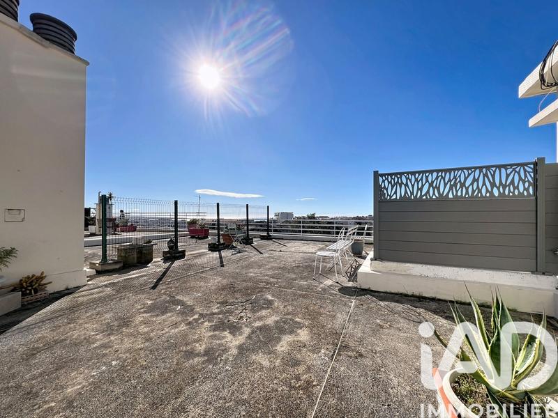 Appartement - 84 m² - 3 pièces