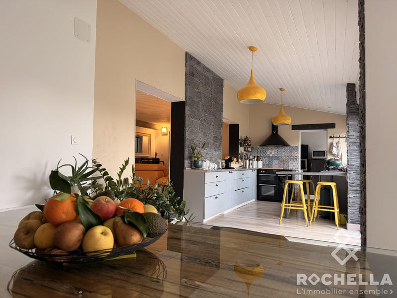 Maison - 196 m² - 6 pièces