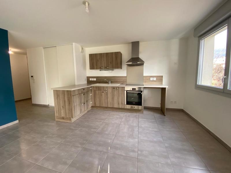 Appartement - 67 m² - 3 pièces