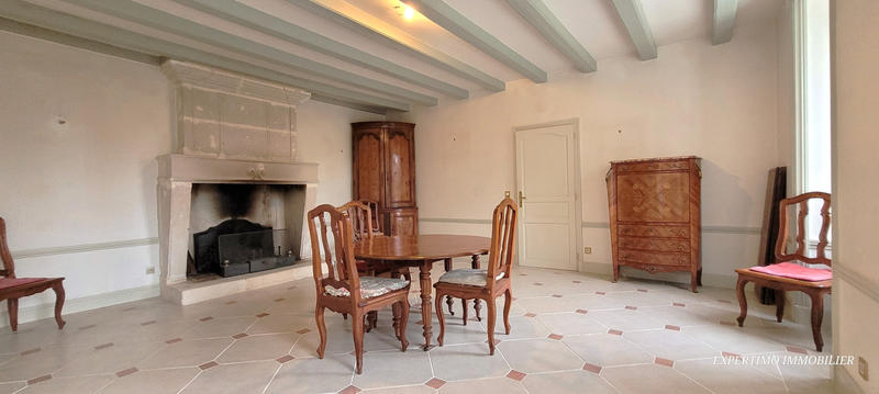 Maison - 252 m² - 9 pièces