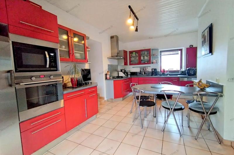 Maison - 152 m² - 5 pièces