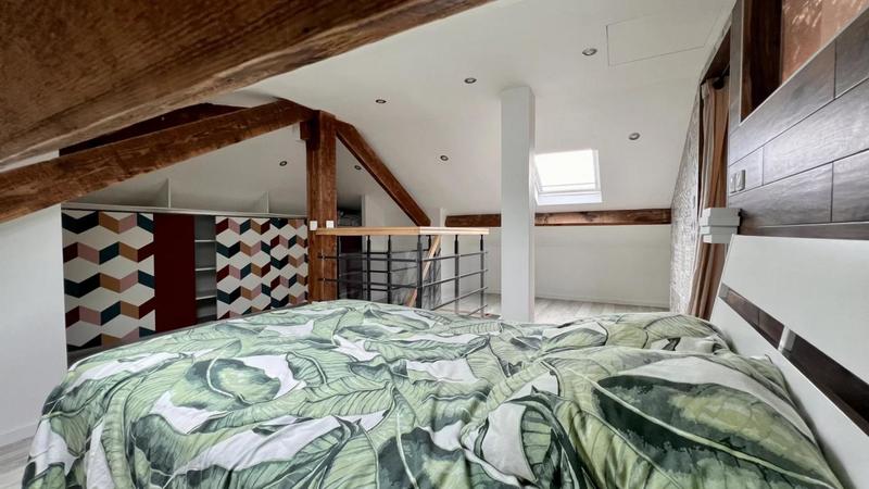 Maison - 137 m² - 6 pièces