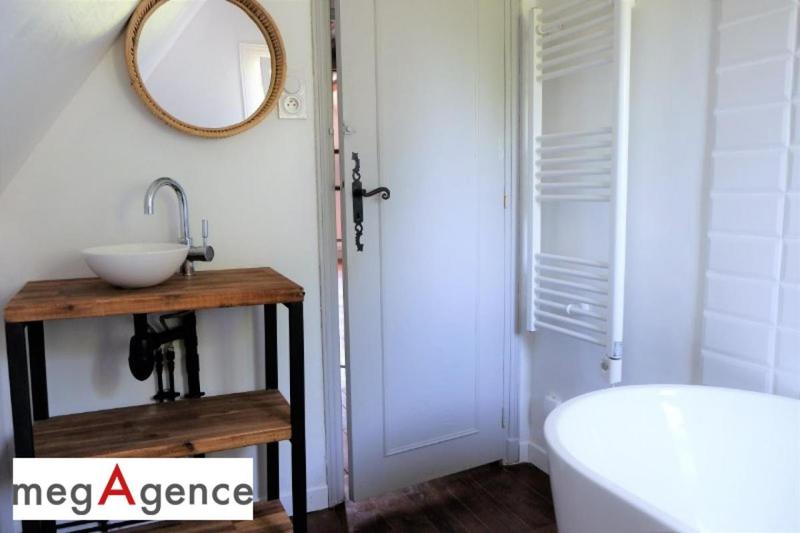 Maison traditionnelle - 168 m² - 8 pièces