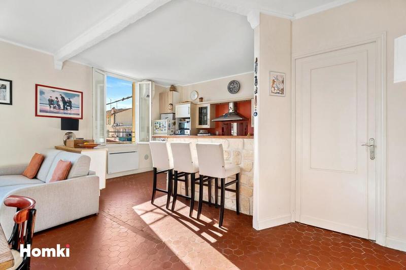 Appartement - 85 m² - 4 pièces