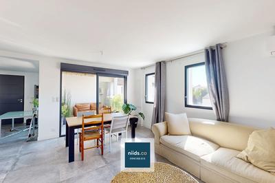 Appartement - 70 m² - 3 pièces