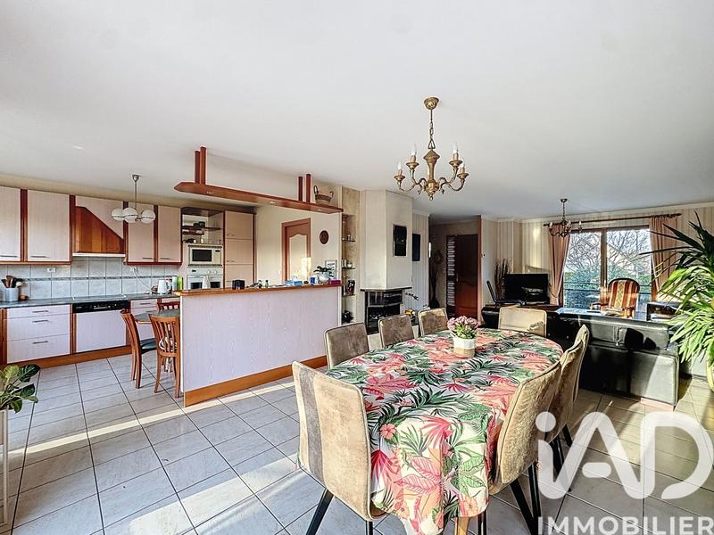 Maison - 158 m² - 7 pièces