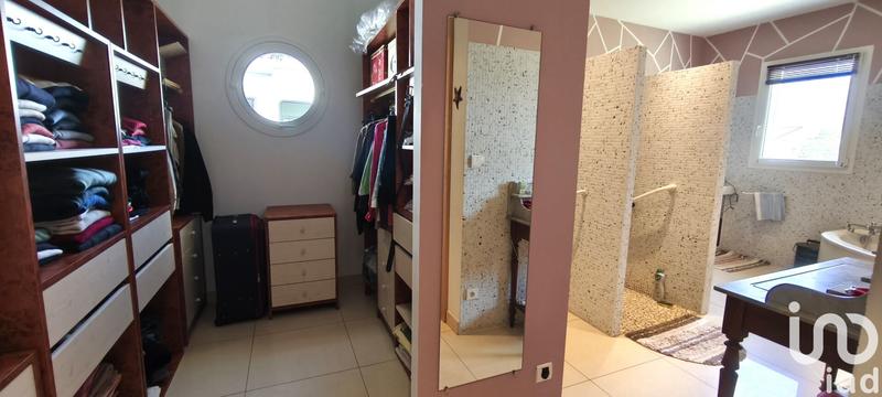 Maison de maîtres - 238 m² - 7 pièces