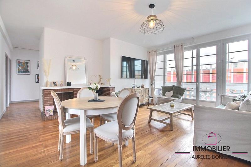 Appartement - 101 m² - 5 pièces