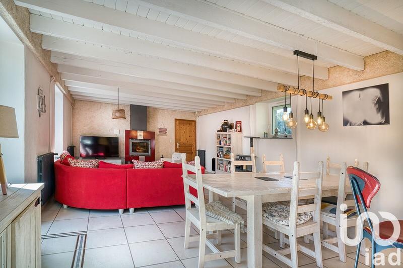 Maison - 486 m² - 17 pièces