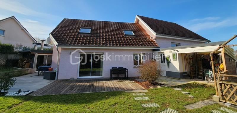 Villa - 180 m² - 5 pièces