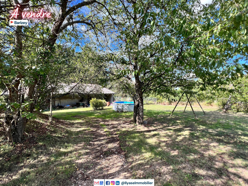 Maison - 289 m² - 10 pièces