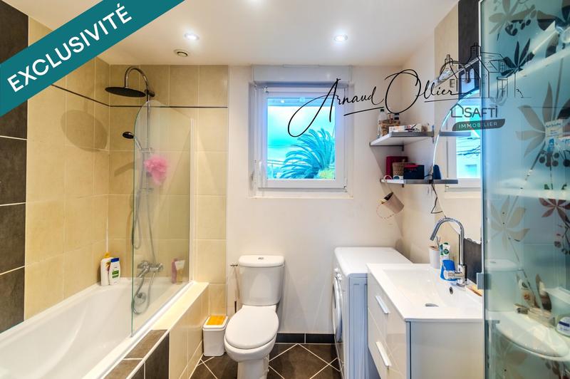 Maison - 97 m² - 5 pièces