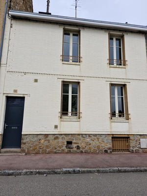 Maison - 121 m² - 5 pièces