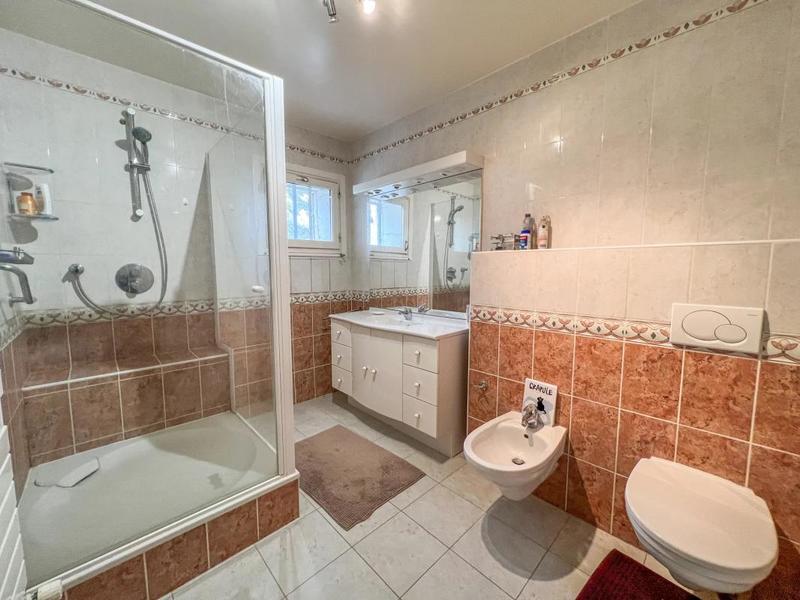 Demeure - 260 m² - 8 pièces