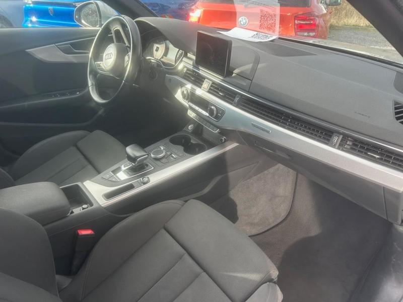 Audi A4 Avant V6 3.0 Tdi 218 s tronic 7 Quattro Sport