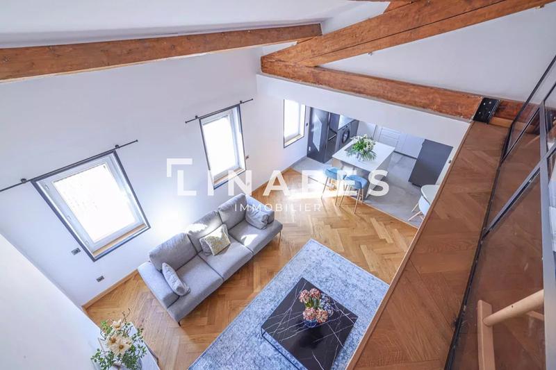 Appartement - 92 m² - 3 pièces