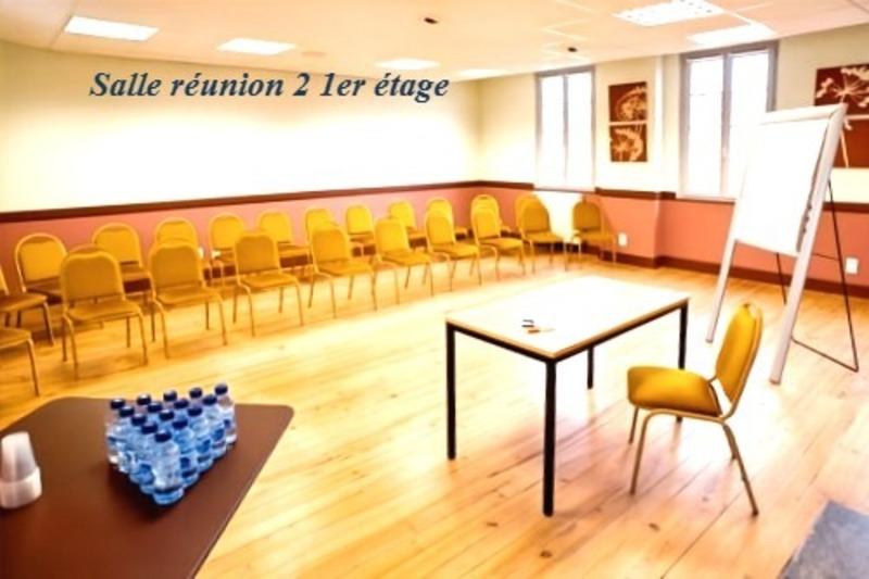 Local d'activité / Entrepôt - 1 051 m² - 12 pièces